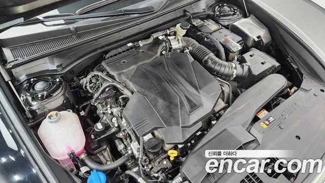 Hyundai Grandeur Grandeur (GN7) 3.5 Бензин 2WD — Фото автомобиля 6