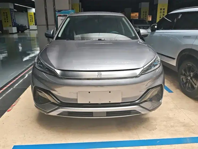 BYD Yuan PLUS — Фото автомобиля 2