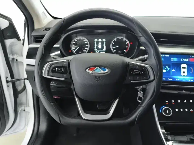 Chery Arrizo 5 — Фото автомобиля 15