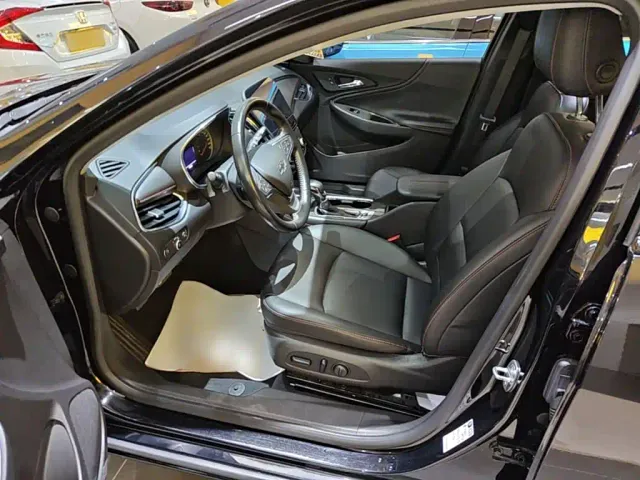 Chevrolet Malibu XL — Фото автомобиля 14