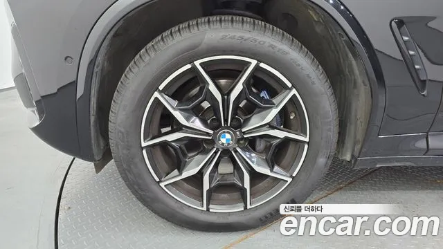 BMW X4 xDrive20i M Sport — Фото автомобиля 4