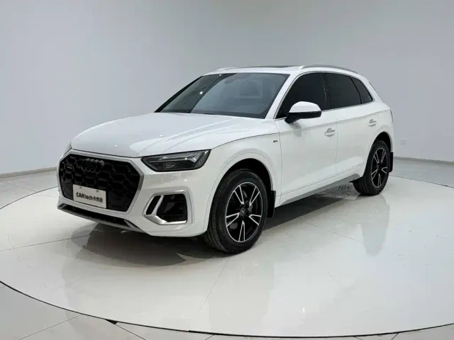 Audi Q5L — Фото автомобиля 21