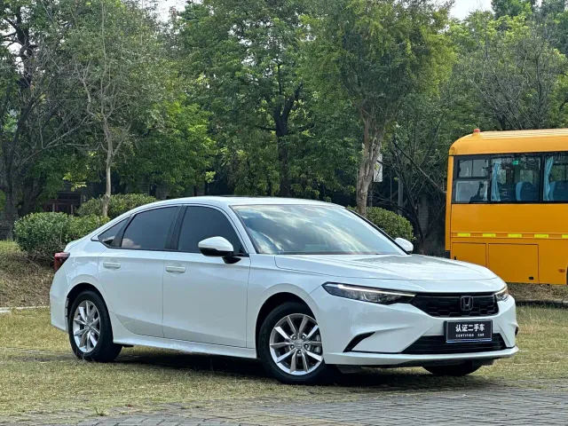 Honda Integra — Фото автомобиля 3