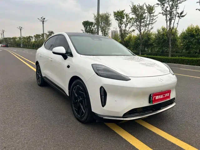 GAC Hyptec HT — Фото автомобиля 16