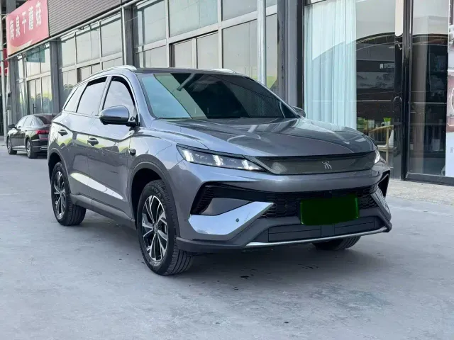 BYD Song Pro — Фото автомобиля 3