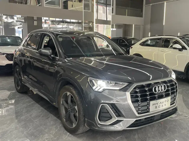 Audi Q3 — Фото автомобиля 3