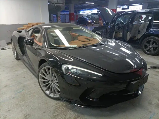 McLaren GT — Фото автомобиля 2