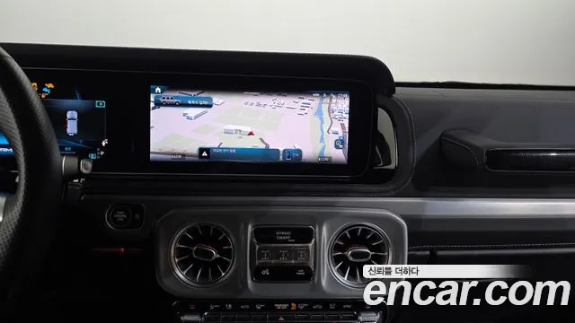 Mercedes-Benz G-Class — Фото автомобиля 14