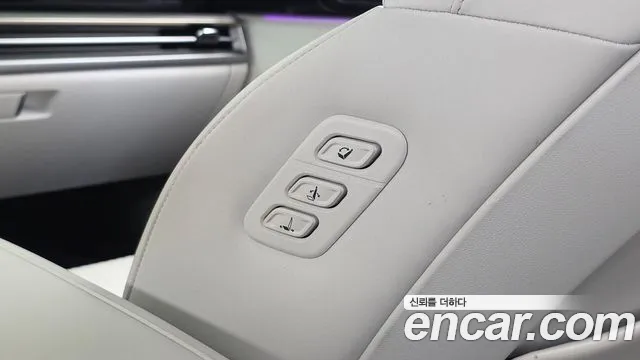 Hyundai Grandeur GN7 — Фото автомобиля 16
