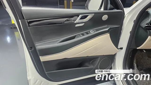 Genesis GV80 2.5T Бензин 2WD — Фото автомобиля 21