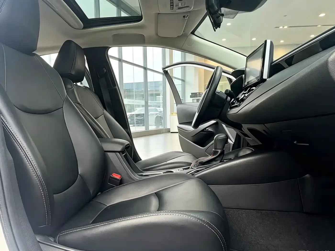 Toyota Corolla 2021 1.2T S-CVT Elite PLUS Edition — Фото автомобиля 12