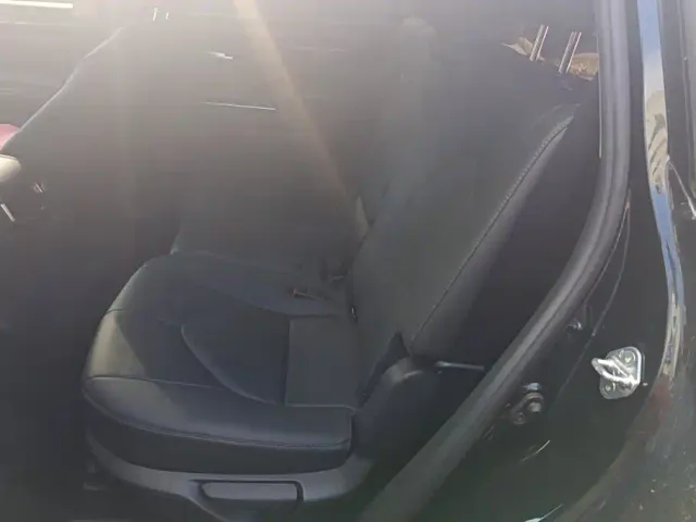 Toyota Highlander — Фото автомобиля 11