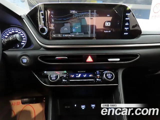 Hyundai Sonata — Фото автомобиля 12