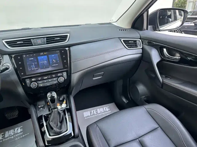 Nissan Qashqai — Фото автомобиля 11