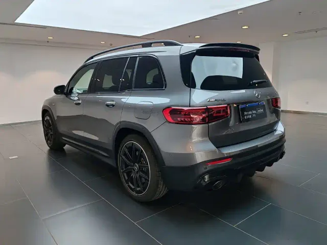 Mercedes-Benz GLB AMG — Фото автомобиля 20