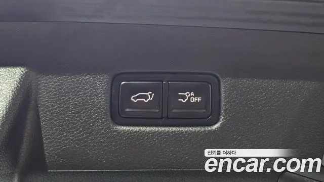 Kia Carnival Generation 4 — Фото автомобиля 25