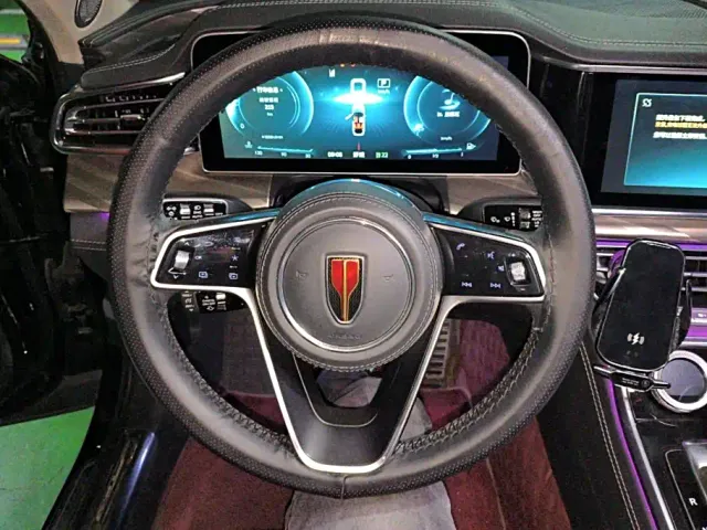 Hongqi H9 — Фото автомобиля 15