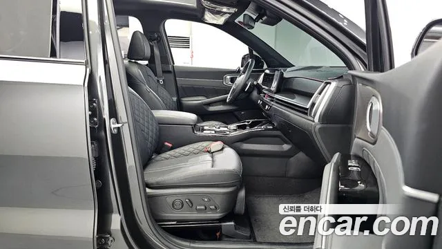 Kia Sorento Новый Sorento 4 поколение Бензин 2.5T 4WD — Фото автомобиля 21