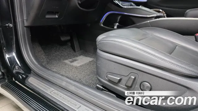 Hyundai Grandeur — Фото автомобиля 17