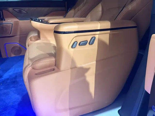 Wey Alpine — Фото автомобиля 7