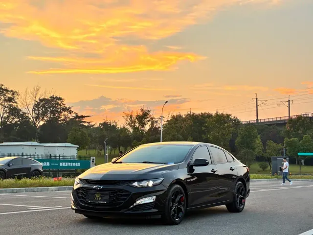 Фотография автомобиля — Chevrolet Malibu XL