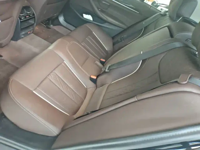BMW 5 Series — Фото автомобиля 16