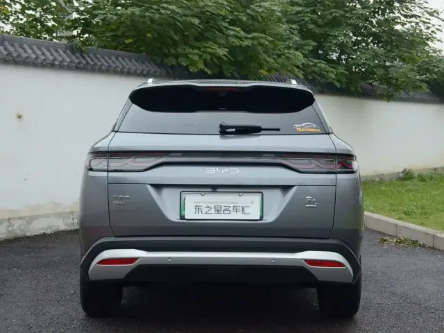 BYD Song L DM-i 2025 Smart Drive 160km Premium — Фото автомобиля 9