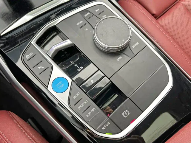 BMW i3 — Фото автомобиля 16