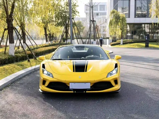 Ferrari F8 — Фото автомобиля 2
