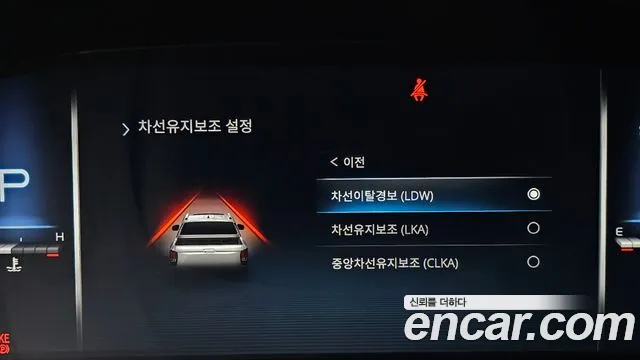KG_Mobility_Ssangyong Rexton Новый Rexton Sport Khan Дизель 2.2 4WD — Фото автомобиля 16