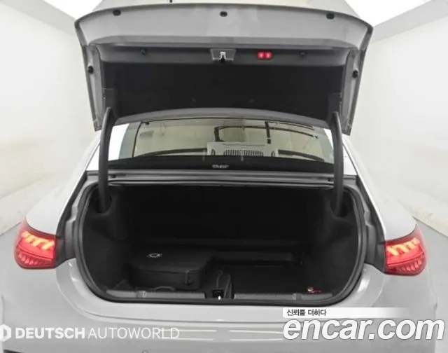 Mercedes-Benz EQE V295 — Фото автомобиля 19