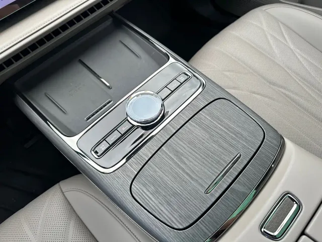 Geely Galaxy Xingyao 8 — Фото автомобиля 25