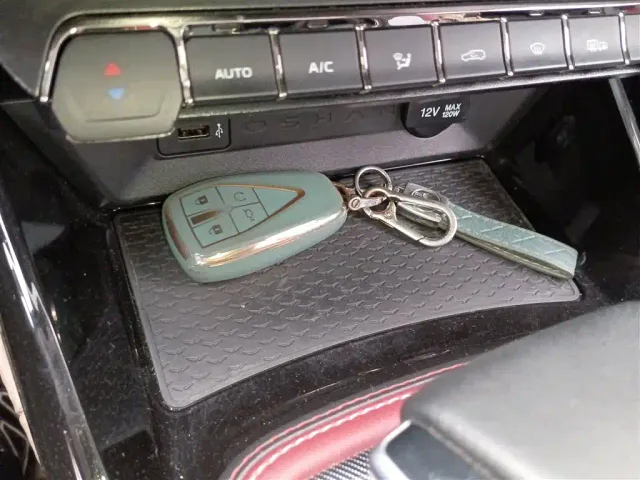 Changan Oushang X5 — Фото автомобиля 8