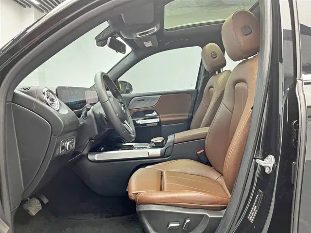 Mercedes-Benz GLB-Class — Фото автомобиля 15