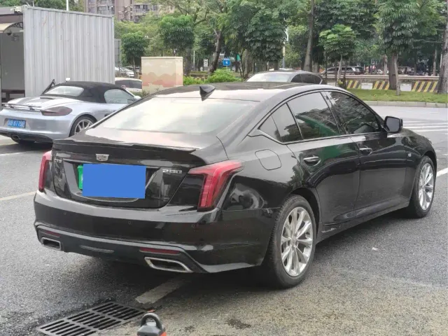 Cadillac CT5 — Фото автомобиля 5