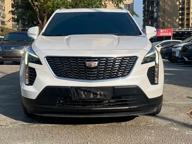Cadillac XT4 — Фото автомобиля 11