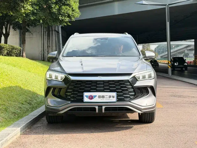 BYD Song Pro — Фото автомобиля 2