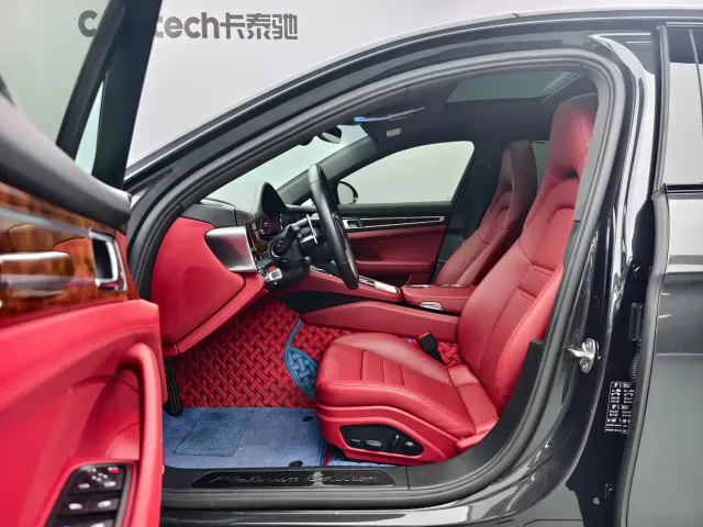 Porsche Panamera — Фото автомобиля 5
