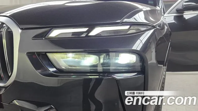 BMW X7 — Фото автомобиля 6