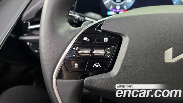 Kia Niro New — Фото автомобиля 29