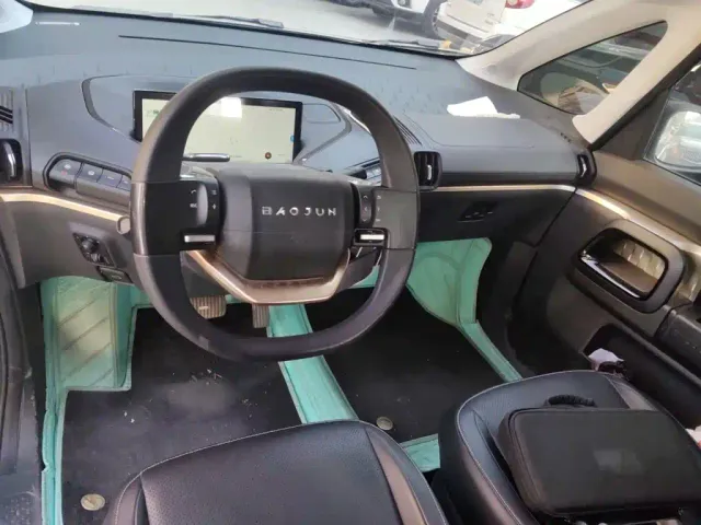 Baojun KiWi EV — Фото автомобиля 5