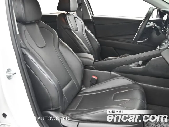 Hyundai Avante — Фото автомобиля 17