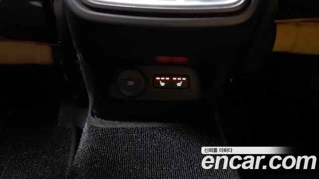 Вольво XC40 B4 Inscription — Фото автомобиля 18