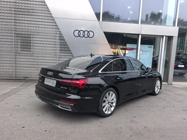 Audi A6L — Фото автомобиля 8