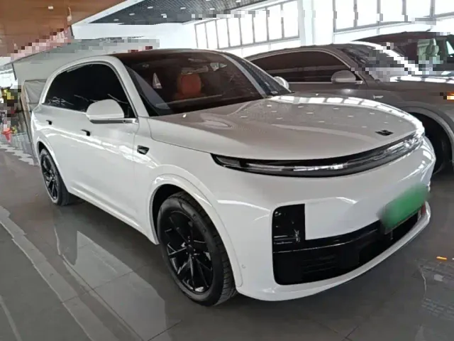 Li Auto L7 — Фото автомобиля 3