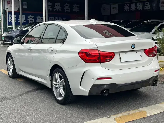 BMW 1 Series — Фото автомобиля 6
