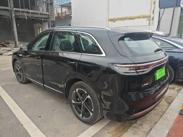 Shangjie SUV — Фото автомобиля 4