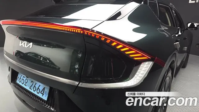 Kia EV6 — Фото автомобиля 22
