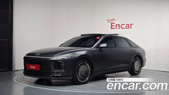 Фотография автомобиля — Hyundai Grandeur GN7