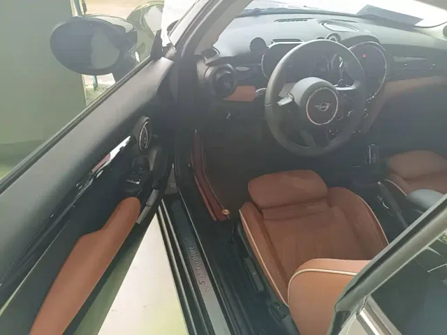 MINI Hatch — Фото автомобиля 15